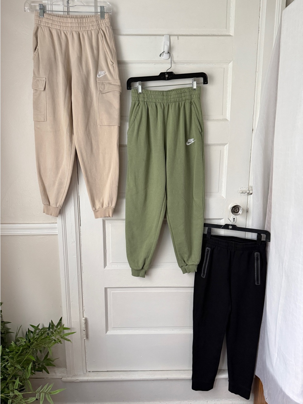 Nike Kids Sweatpants Bundle Old Navy Joggers Casual Loungewear Athletic Boys Lg